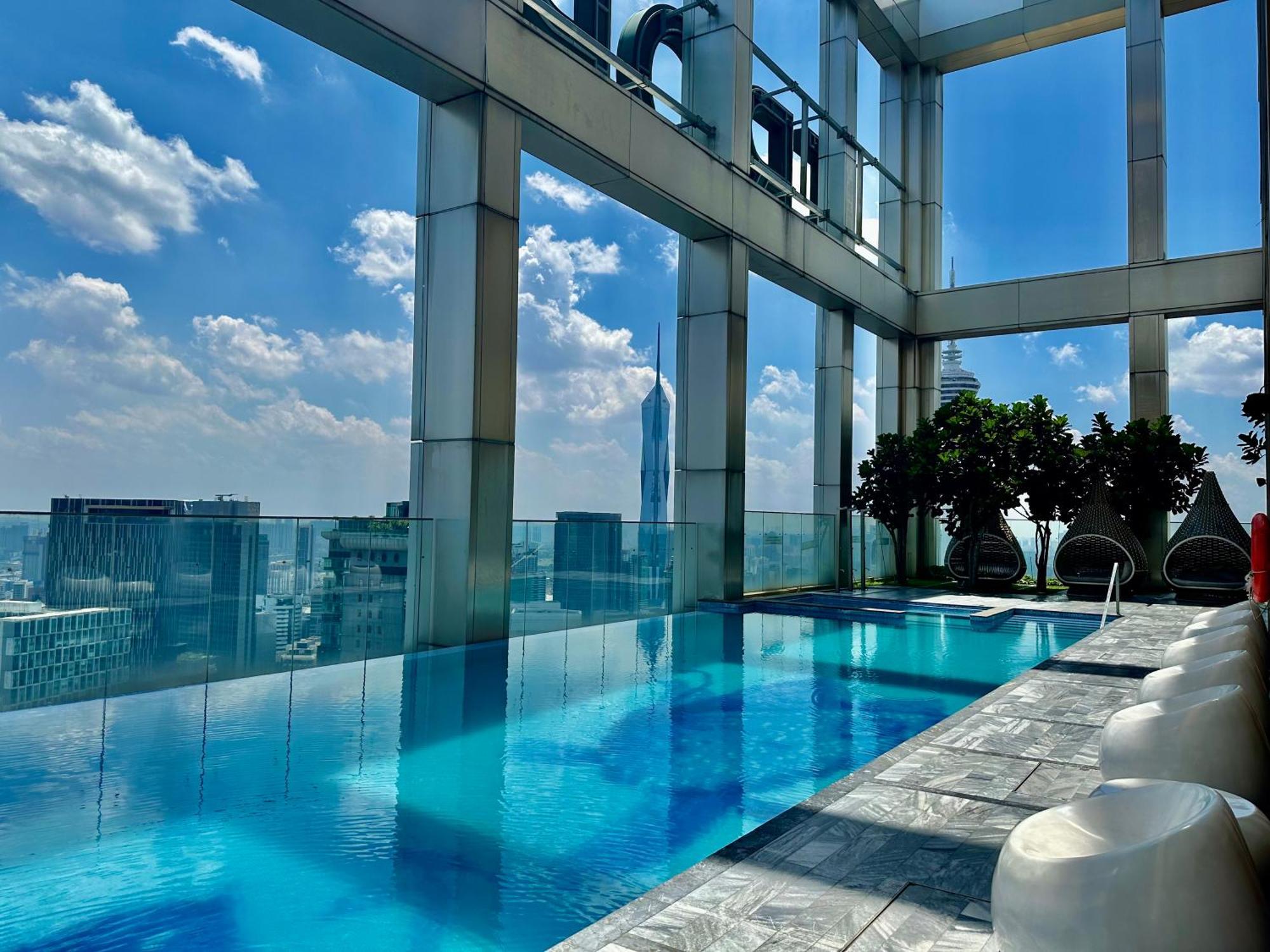 Victoria Home Tropicana The Residence Klcc Bukit Bintang Kuala Lumpur Esterno foto