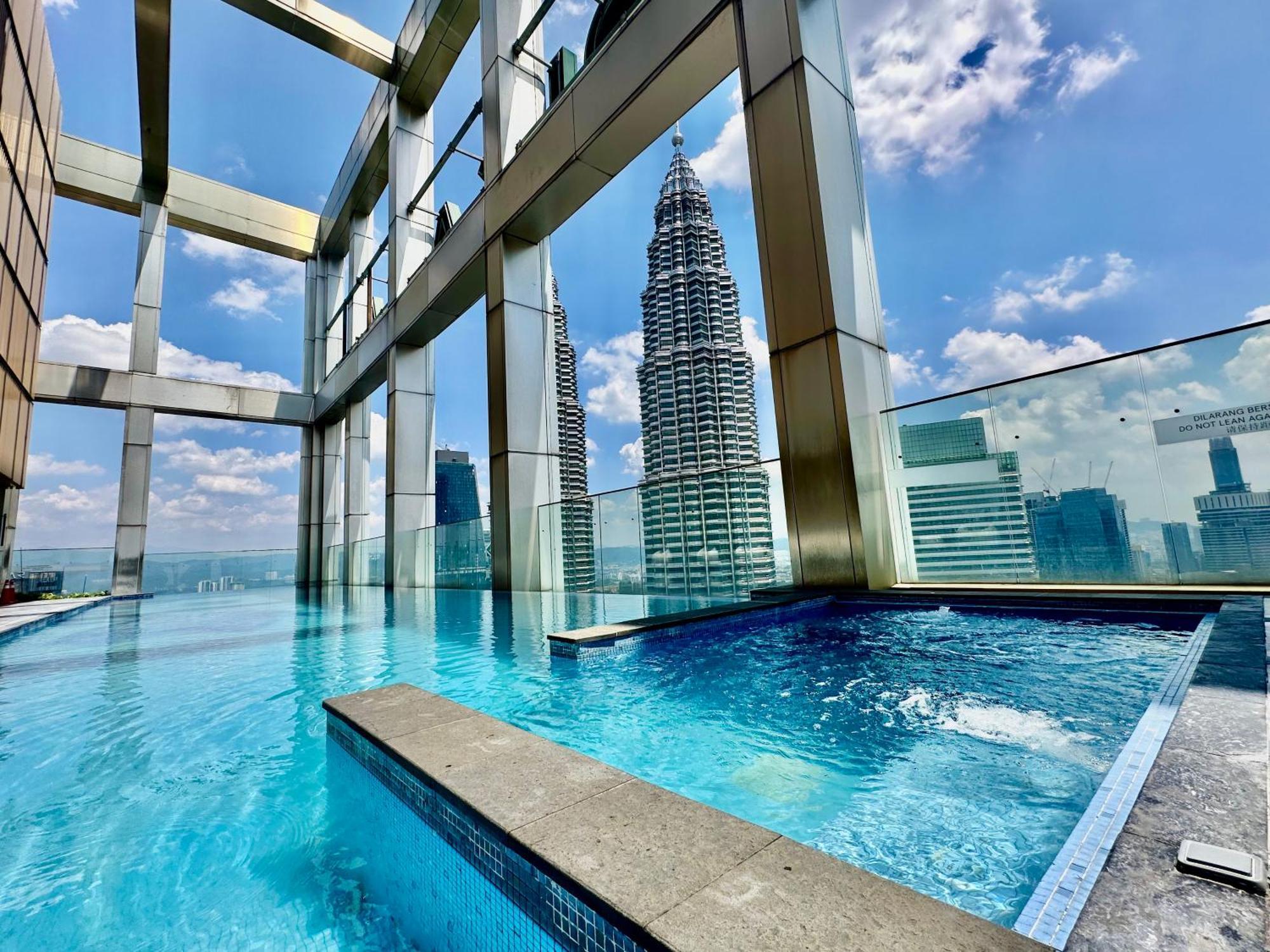 Victoria Home Tropicana The Residence Klcc Bukit Bintang Kuala Lumpur Esterno foto
