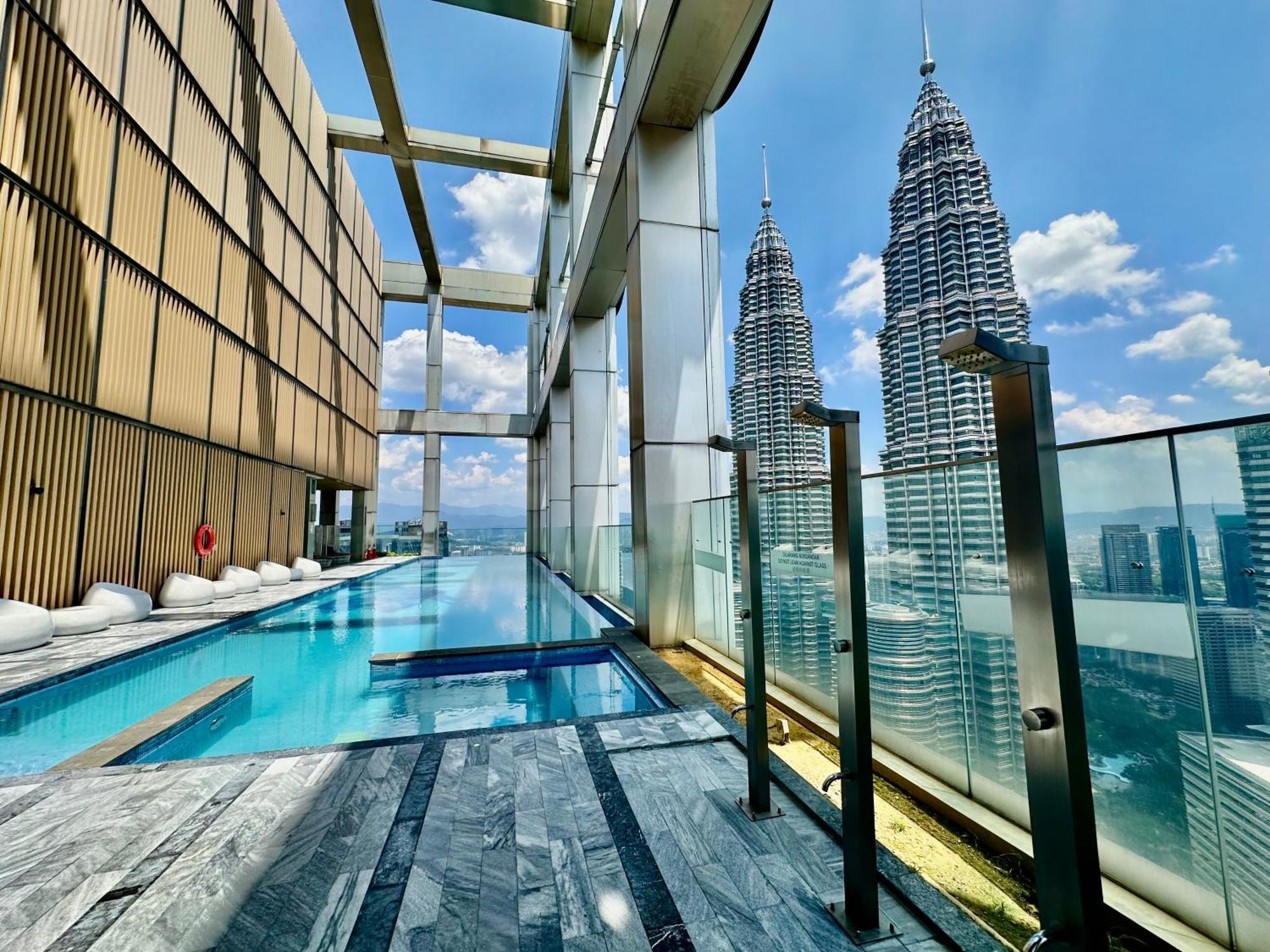 Victoria Home Tropicana The Residence Klcc Bukit Bintang Kuala Lumpur Esterno foto
