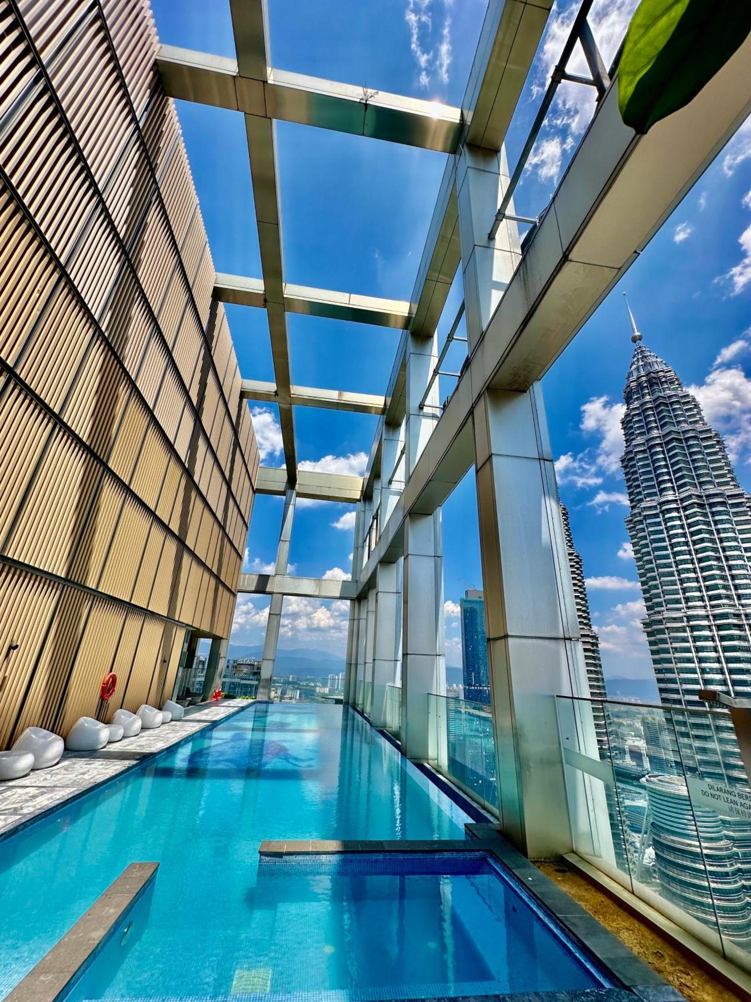 Victoria Home Tropicana The Residence Klcc Bukit Bintang Kuala Lumpur Esterno foto